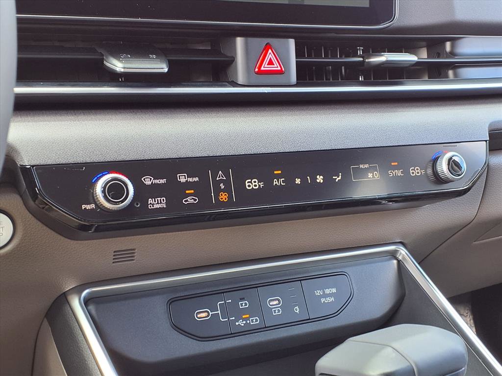 New 2026 Kia Carnival EX image 16