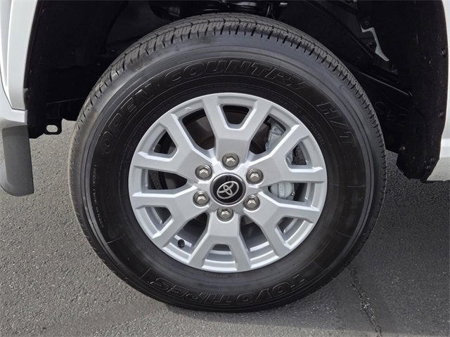 Certified 2025 Toyota Tacoma SR image 9