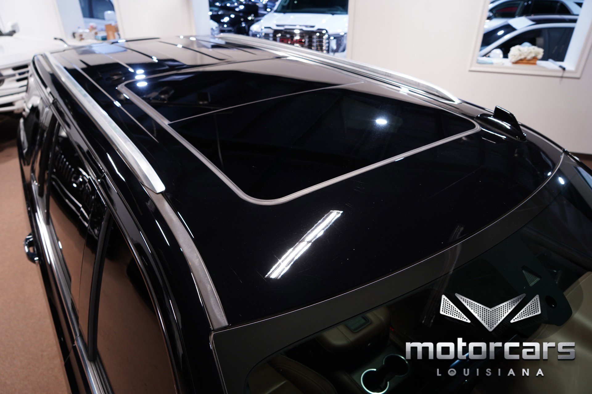 Used 2022 Chevrolet Tahoe High Country image 16