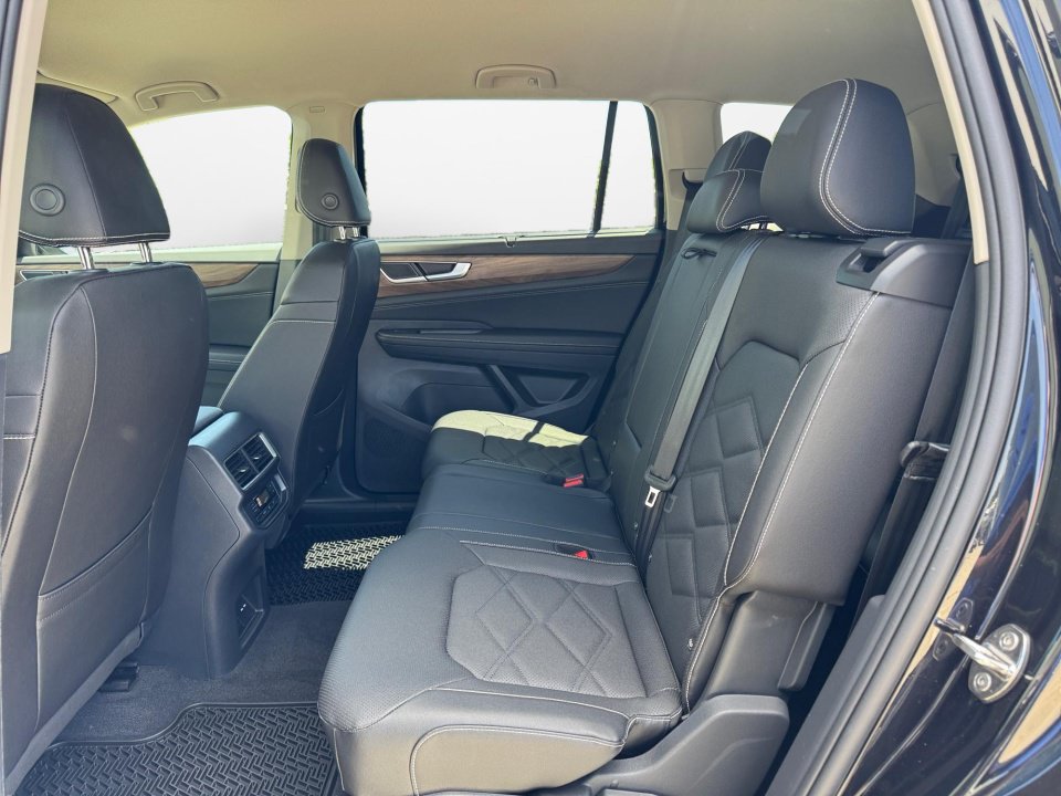 Certified 2026 Volkswagen Atlas SE AWD/4WD image 13