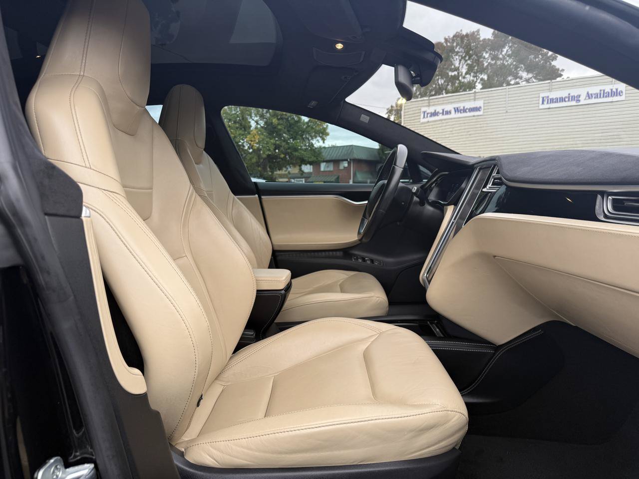 Used 2015 Tesla Model S 70 RWD image 13