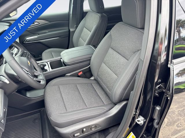 New 2026 Chevrolet Traverse LT w/ Driver Confidence Package FWD image 11