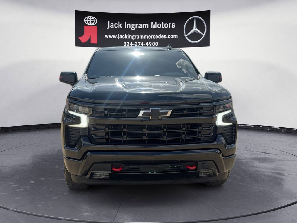 Used 2023 Chevrolet Silverado 1500 RST w/ Redline Edition AWD/4WD image 8