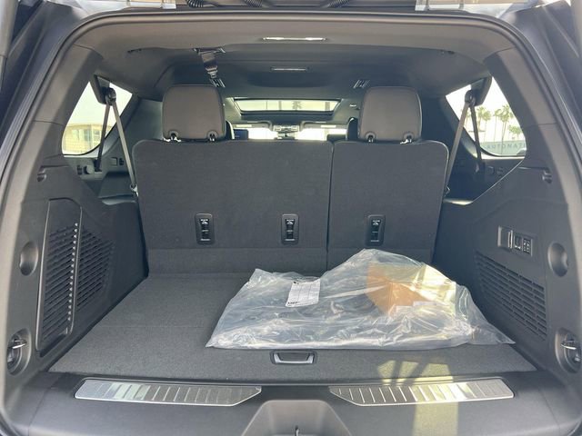 New 2026 GMC Yukon XL Denali w/ Denali Reserve Package image 30