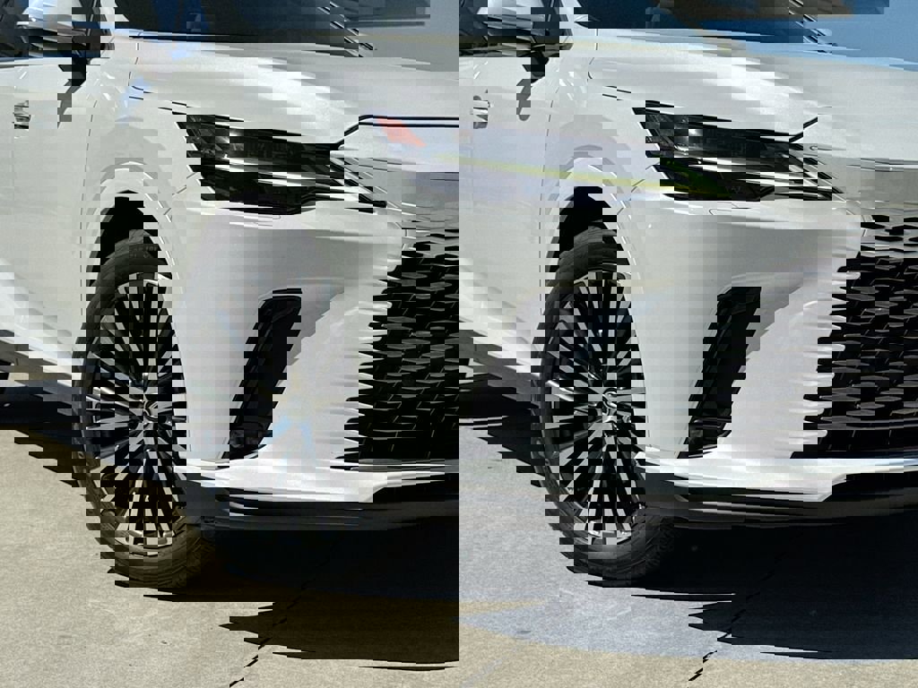 Used 2023 Lexus RX 350 Premium Plus w/ Accessory Package (Z1) image 9