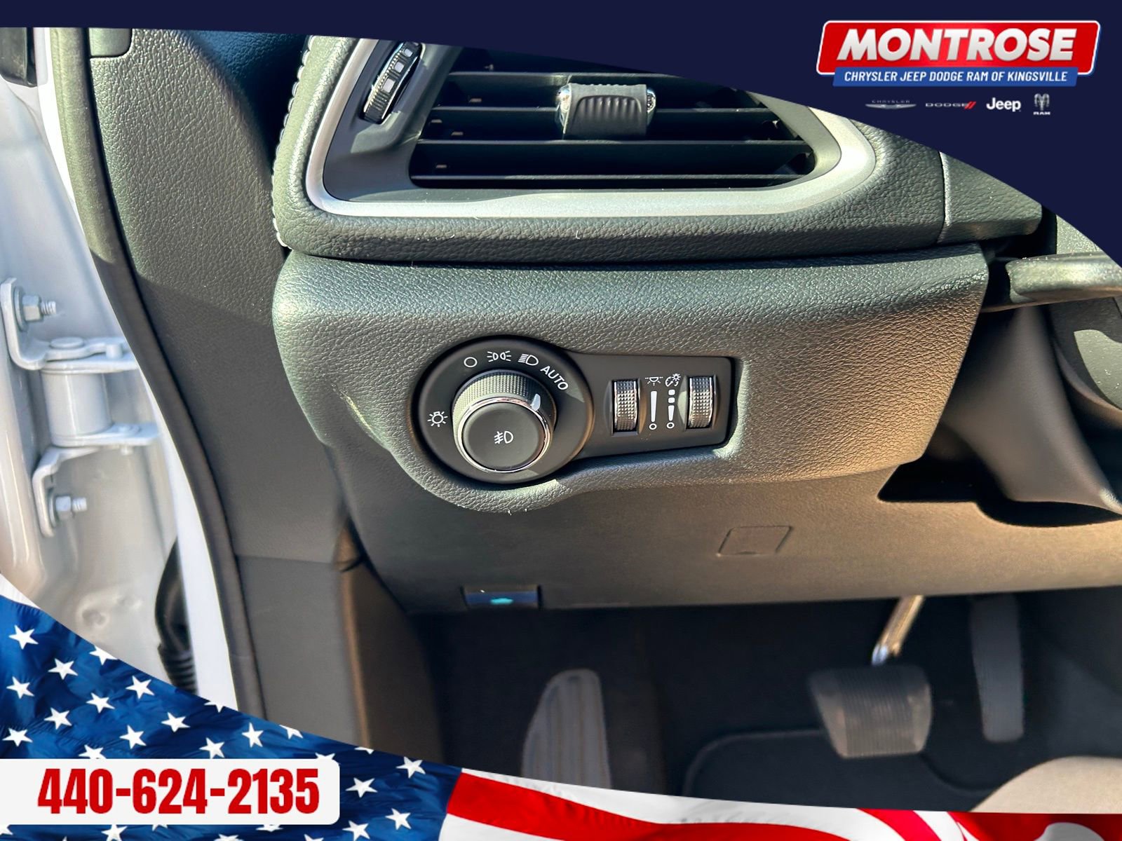 New 2026 Chrysler Pacifica Select image 13