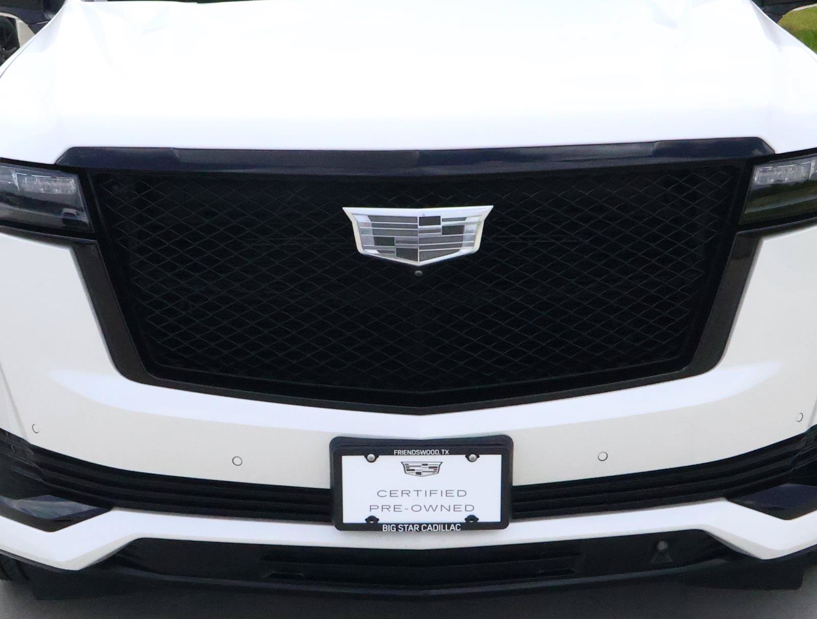 Used 2024 Cadillac Escalade ESV Sport Platinum w/ LPO, ONYX Package AWD/4WD image 8