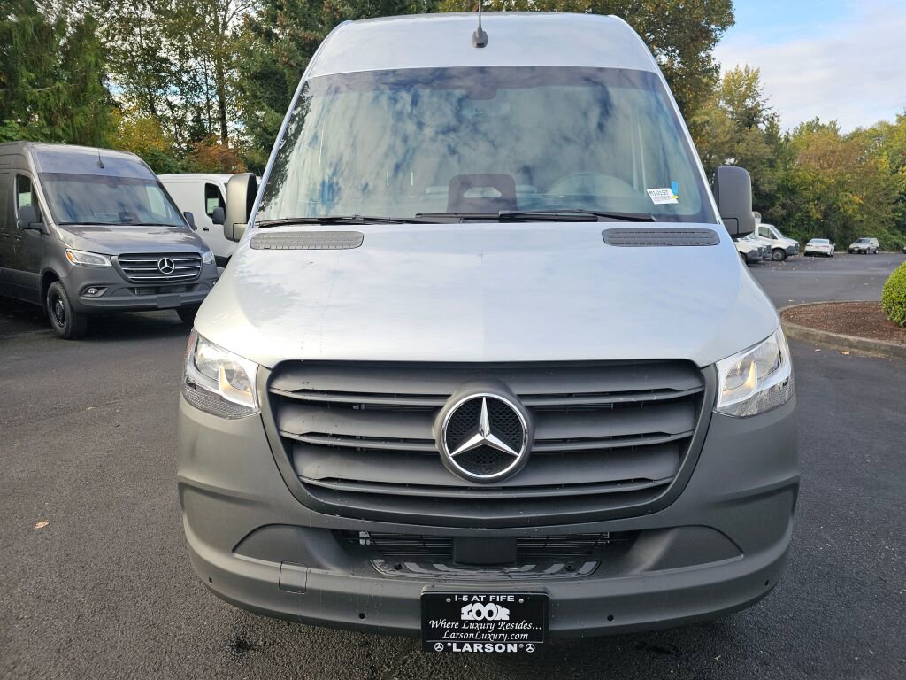 New 2025 Mercedes-Benz Sprinter 2500 image 8