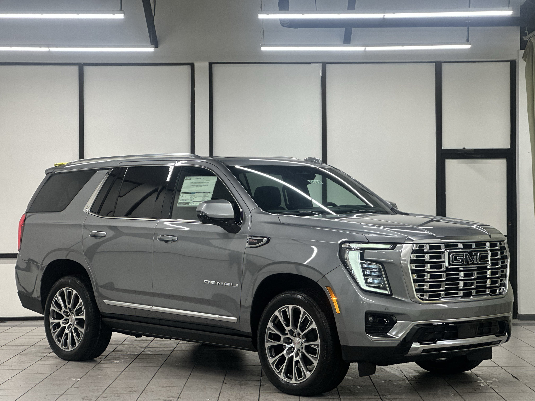 New 2027 GMC Yukon Denali w/ Sun & Power Step Package AWD/4WD image 1