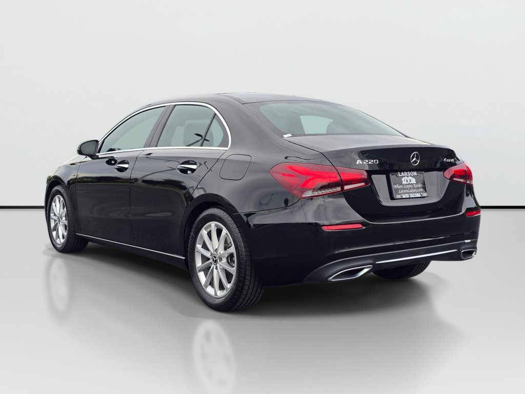 Used 2019 Mercedes-Benz A 220 4MATIC image 3
