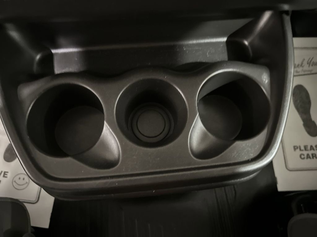 Used 2024 GMC Savana 2500 w/ Driver Convenience Package image 20