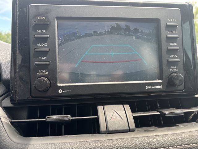 Used 2021 Toyota RAV4 XLE w/ Convenience Package image 12