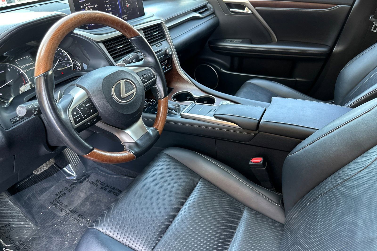 Used 2020 Lexus RX 350L FWD w/ Premium Package image 10