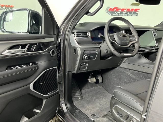 New 2026 Jeep Grand Wagoneer Limited AWD/4WD image 24