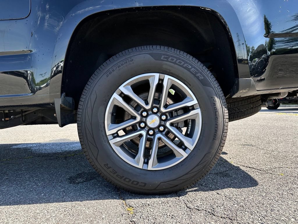 Certified 2021 Chevrolet Colorado W/T w/ Custom Special Edition AWD/4WD image 38