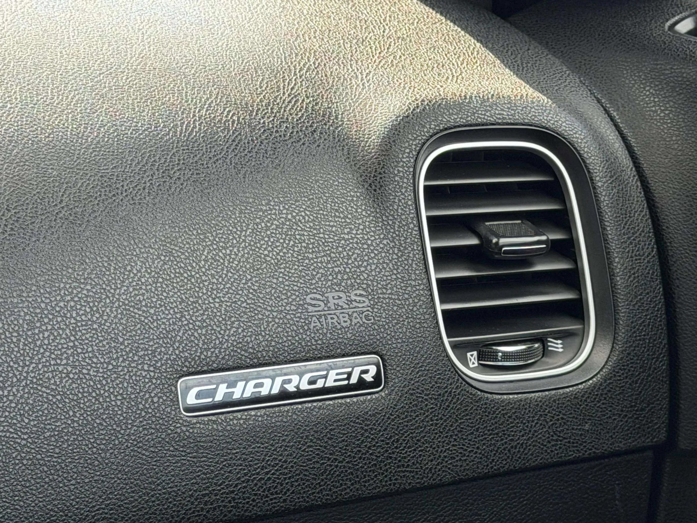 Used 2015 Dodge Charger SE w/ Popular Equipment Group AWD/4WD image 33