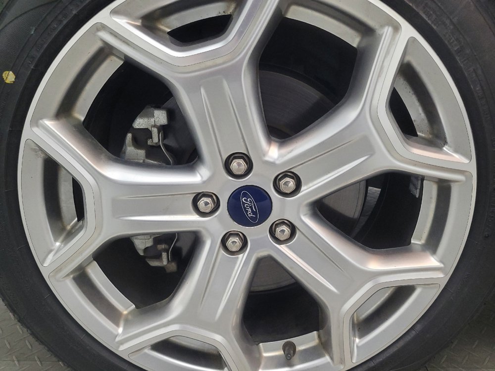 Used 2019 Ford Escape Titanium image 31