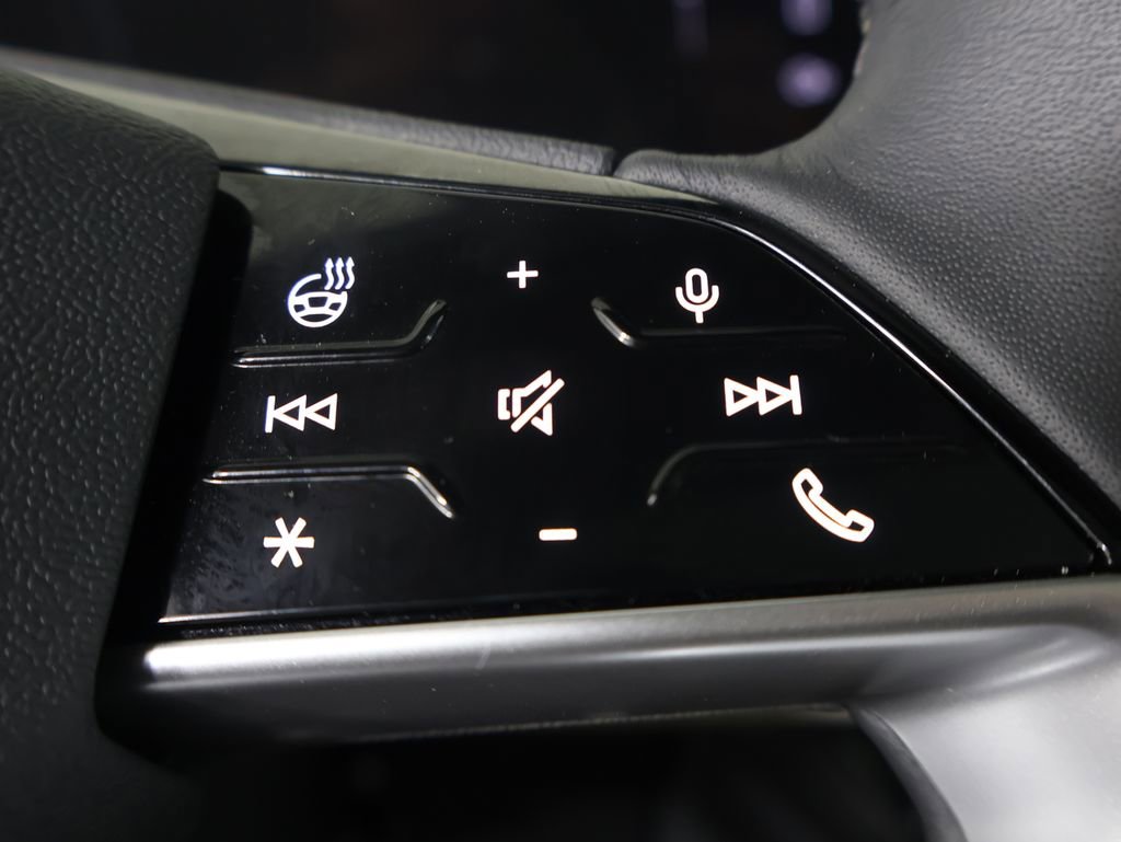 Used 2025 Audi Q6 e-tron Premium Plus w/ Premium Plus image 33