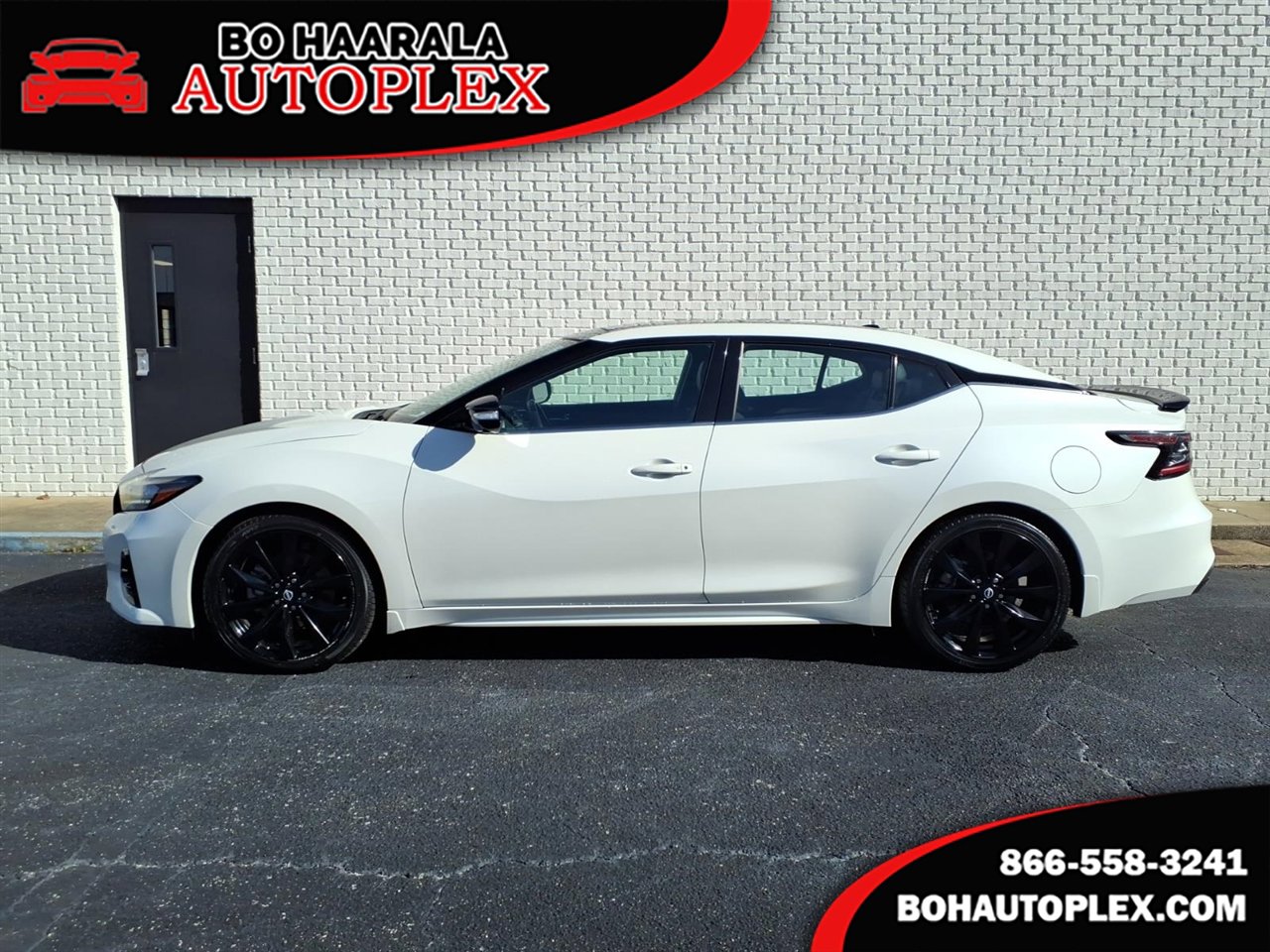 Used 2023 Nissan Maxima SR w/ Sport Mat Group