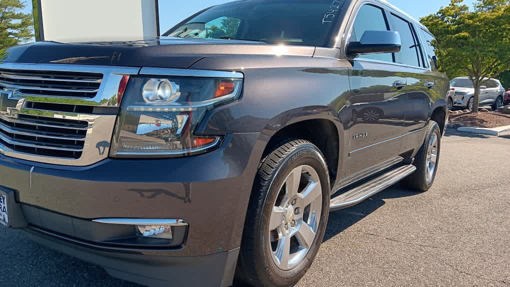 Used 2017 Chevrolet Tahoe Premier AWD/4WD image 9