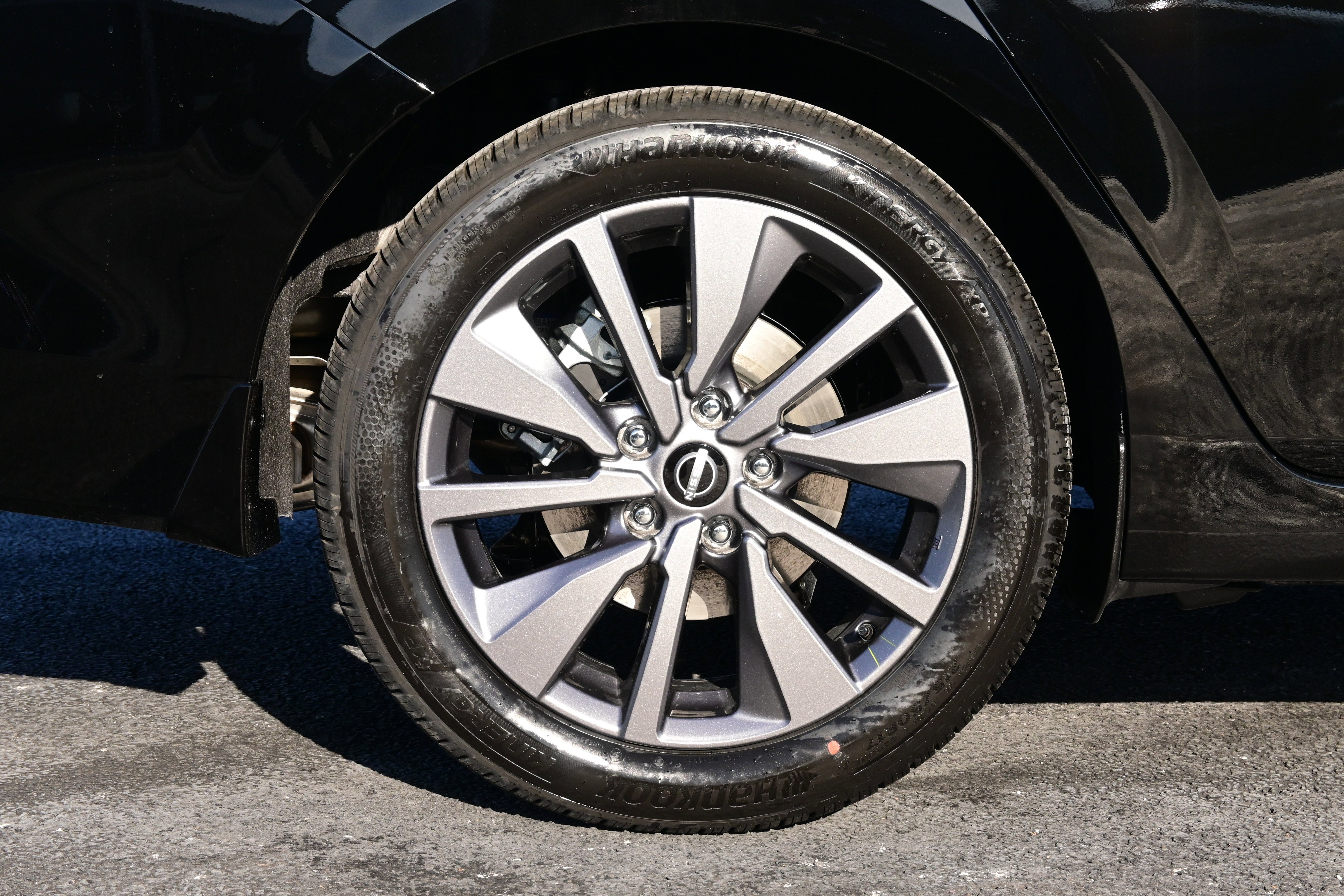 New 2026 Nissan Sentra SL w/ Floor Mat Package FWD image 10