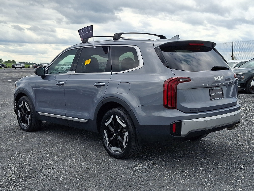 Used 2024 Kia Telluride S w/ S Sunroof Package AWD/4WD image 4