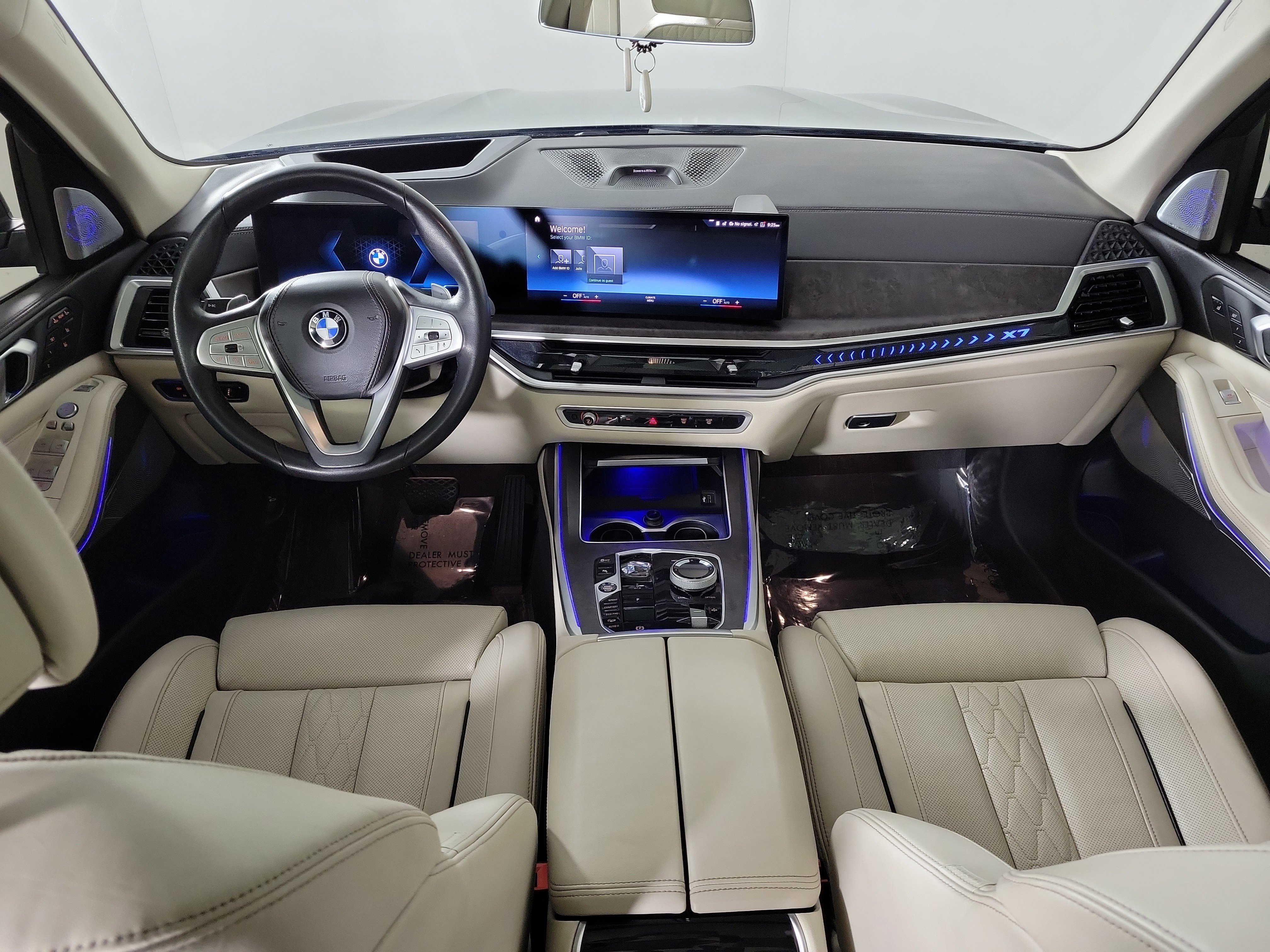 Used 2023 BMW X7 xDrive40i w/ Executive Package image 11