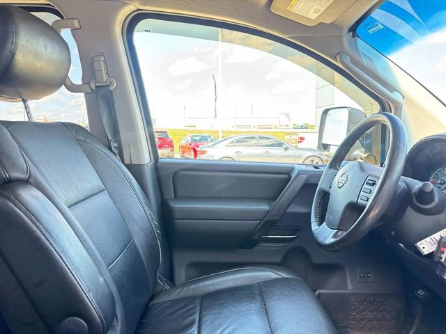 Used 2010 Nissan Titan LE w/ LE Max Utility Pkg RWD image 15