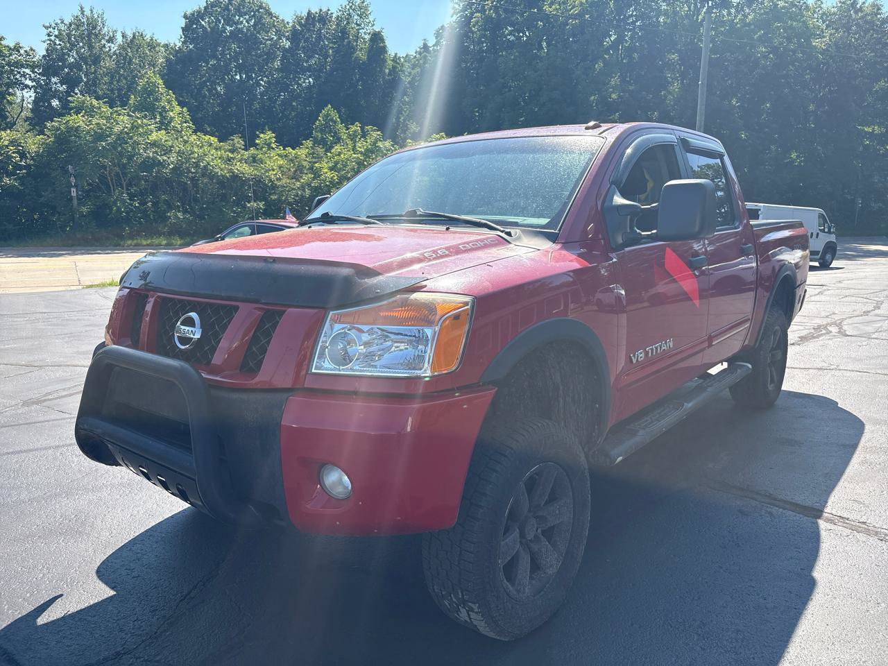 Used 2011 Nissan Titan PRO-4X AWD/4WD image 3