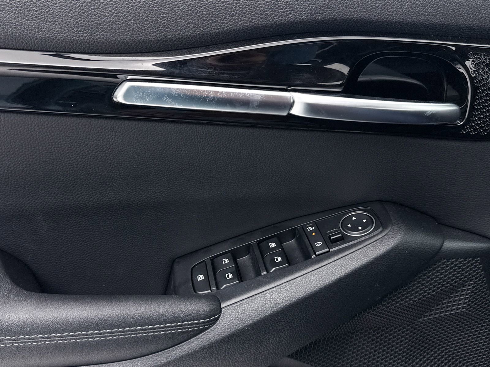 Certified 2024 Kia Seltos S FWD image 27