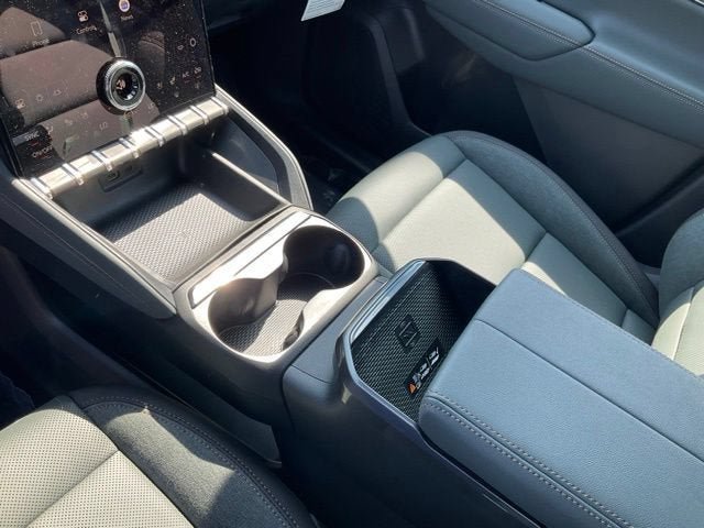 New 2026 GMC Terrain AT4 w/ Convenience Package III AWD/4WD image 13