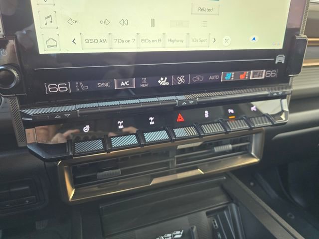 Used 2024 GMC Hummer EV 3X w/ Extreme Off-Road Package image 63