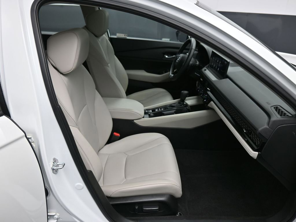 Certified 2024 Honda Accord EX-L image 24