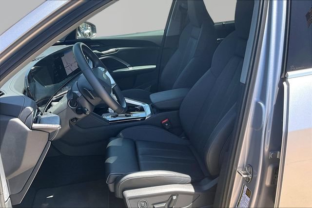 Used 2025 Audi Q5 Premium Plus w/ Premium Plus AWD/4WD image 27