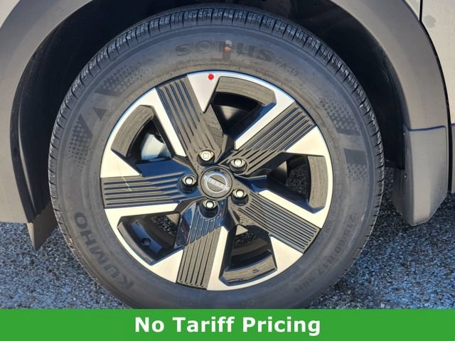 Used 2025 Nissan Kicks SV w/ Interior Electronics Package AWD/4WD image 8