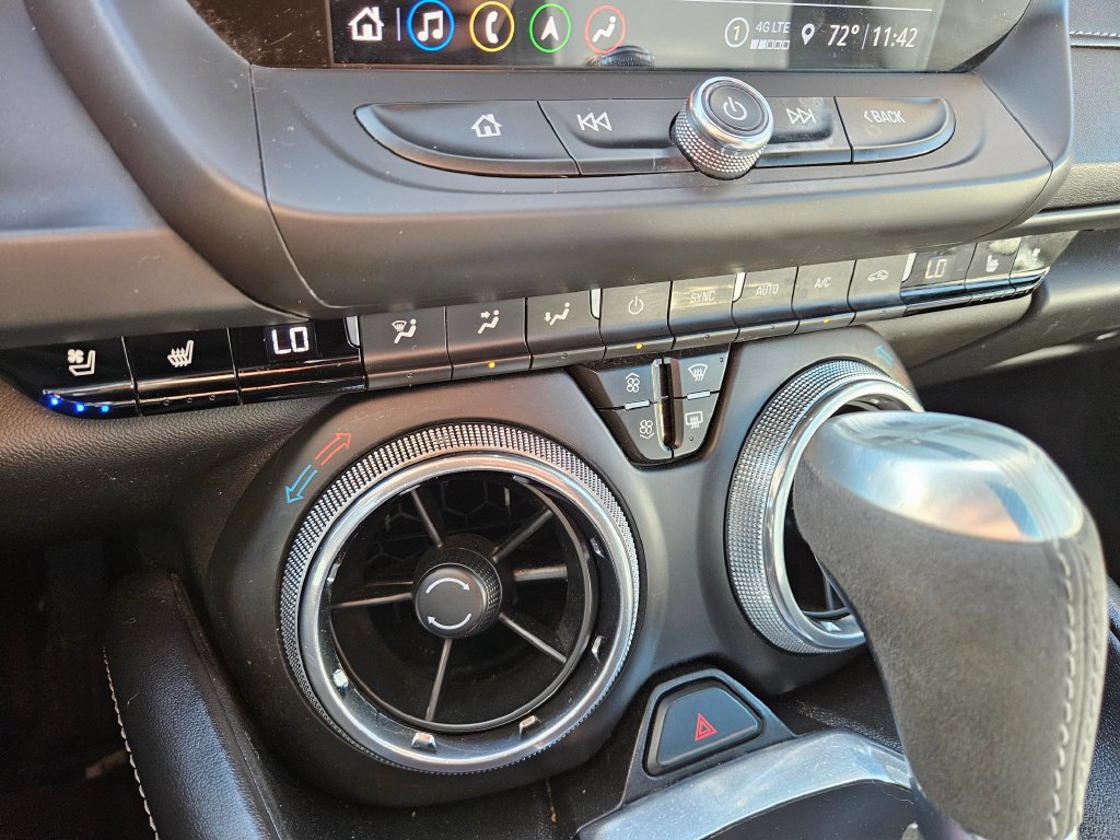 Used 2024 Chevrolet Camaro LT RWD image 28