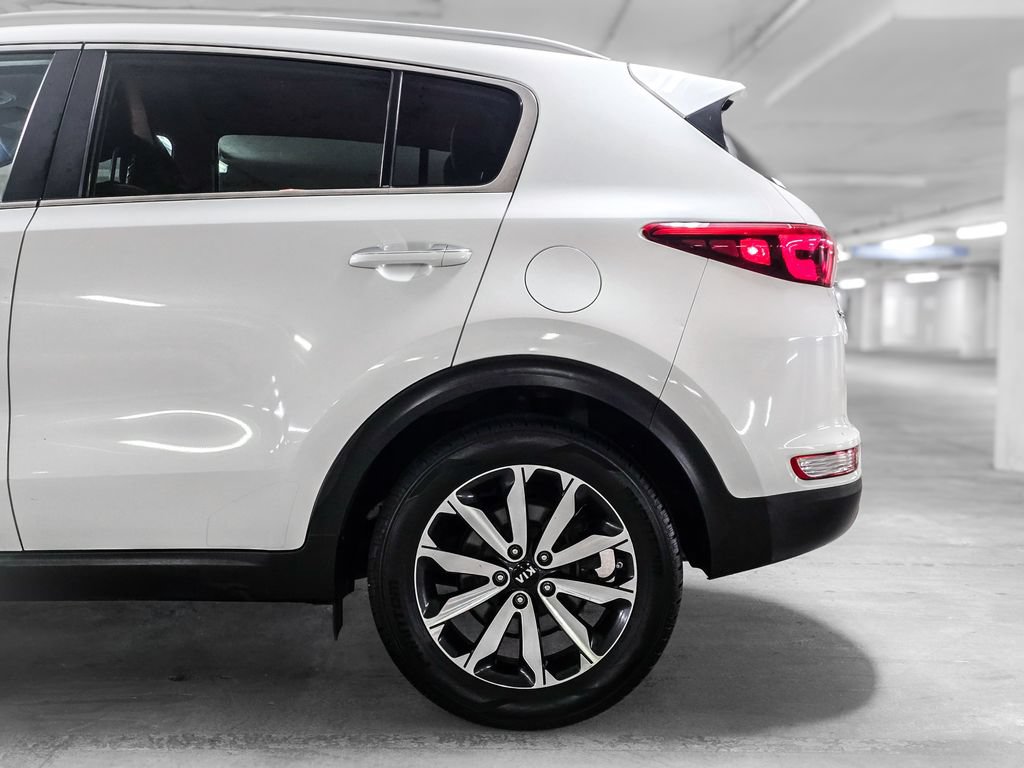 Used 2017 Kia Sportage EX FWD image 16