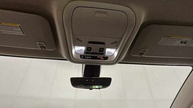 Used 2023 GMC Acadia Denali w/ Black Diamond Edition AWD/4WD image 26