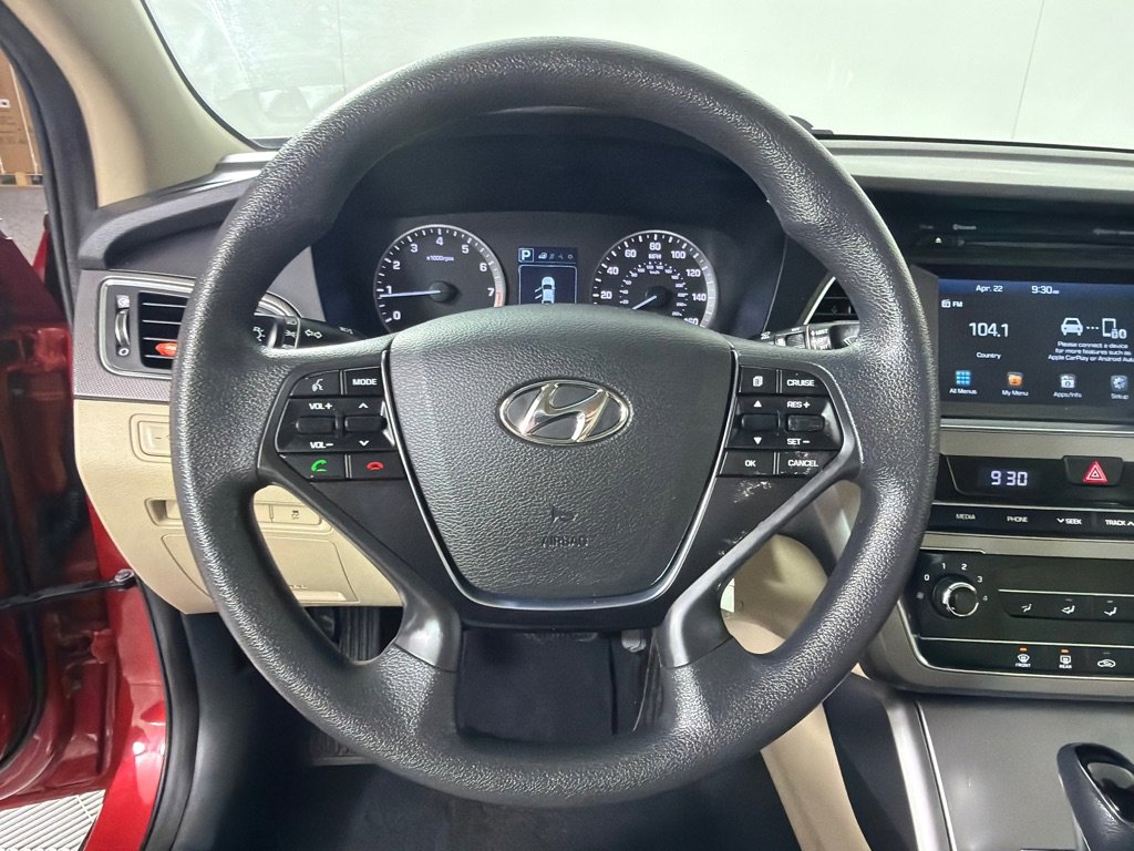 Used 2017 Hyundai Sonata Sport w/ Cargo Package FWD image 14