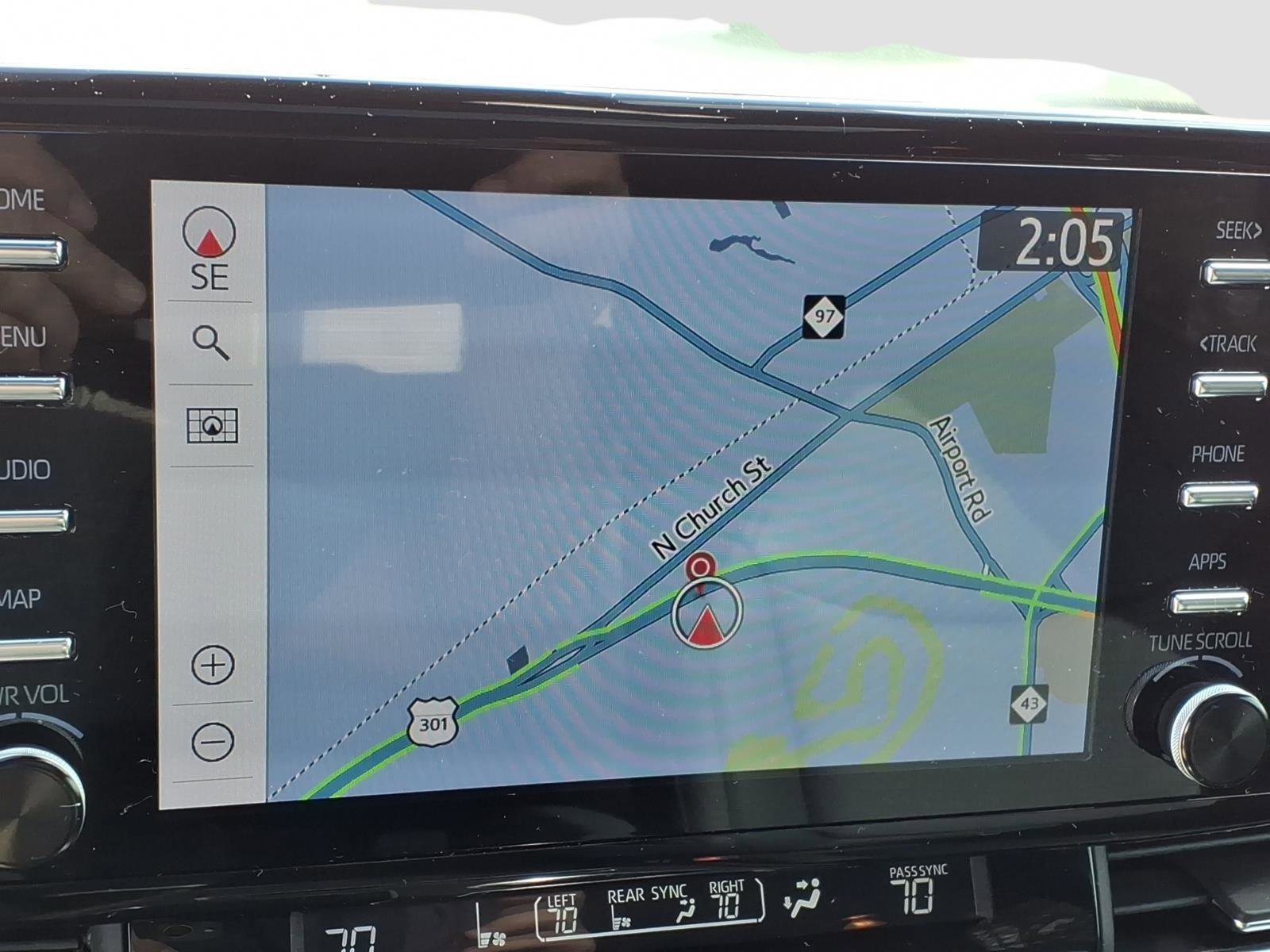 Used 2022 Toyota Sienna XSE image 14