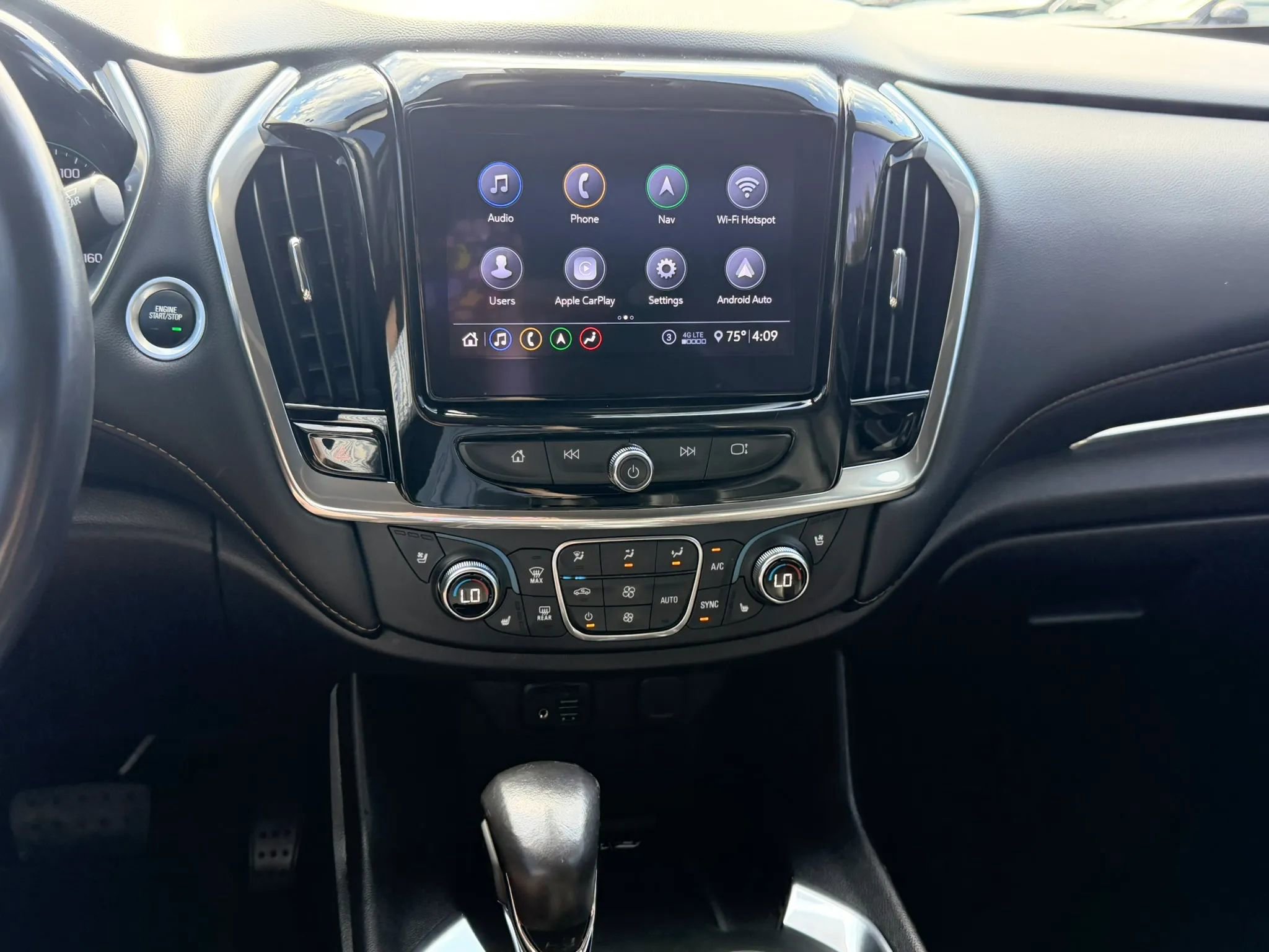 Used 2021 Chevrolet Traverse Premier w/ Redline Edition AWD/4WD image 32