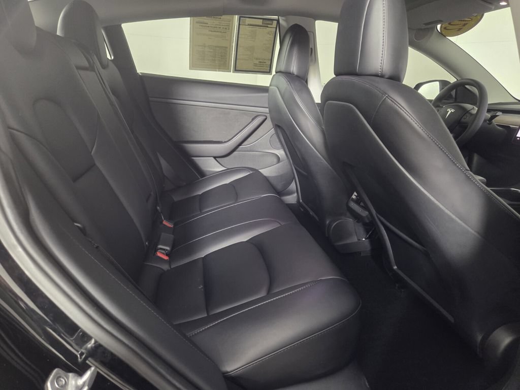 Used 2022 Tesla Model 3 Performance AWD/4WD image 25