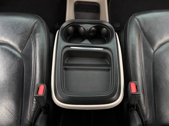 Used 2019 Chrysler Pacifica Touring-L FWD image 29