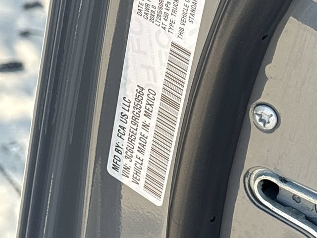 Used 2024 RAM 2500 Rebel w/ Towing Technology Group AWD/4WD image 33