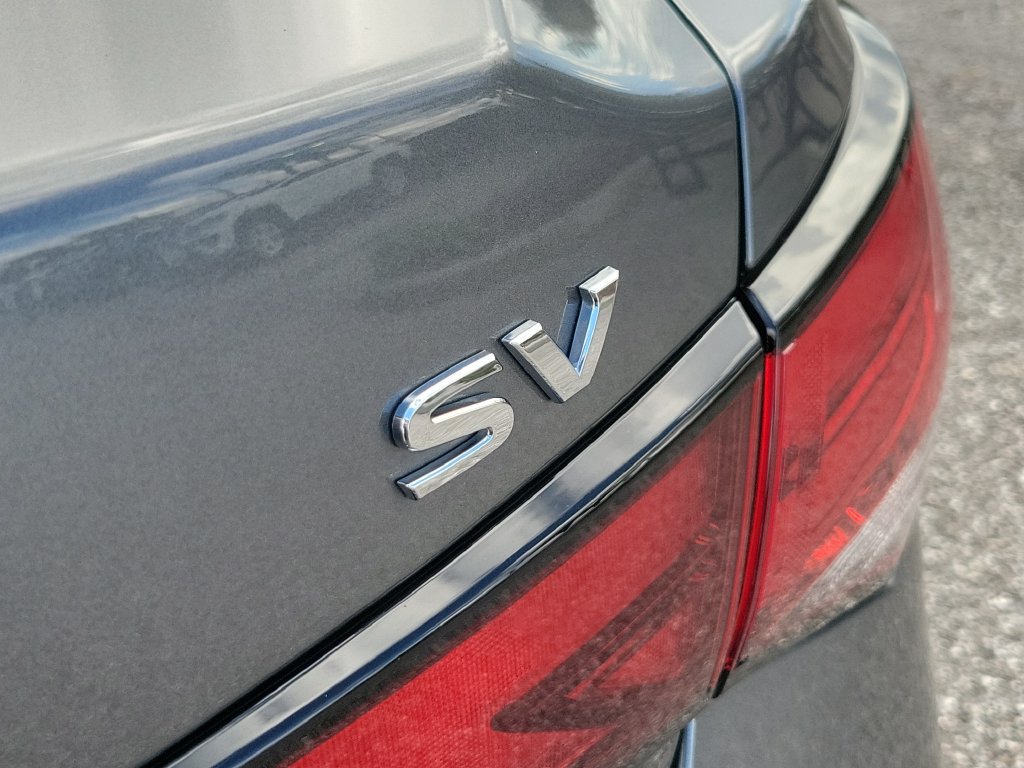 Certified 2024 Nissan Sentra SV FWD image 7