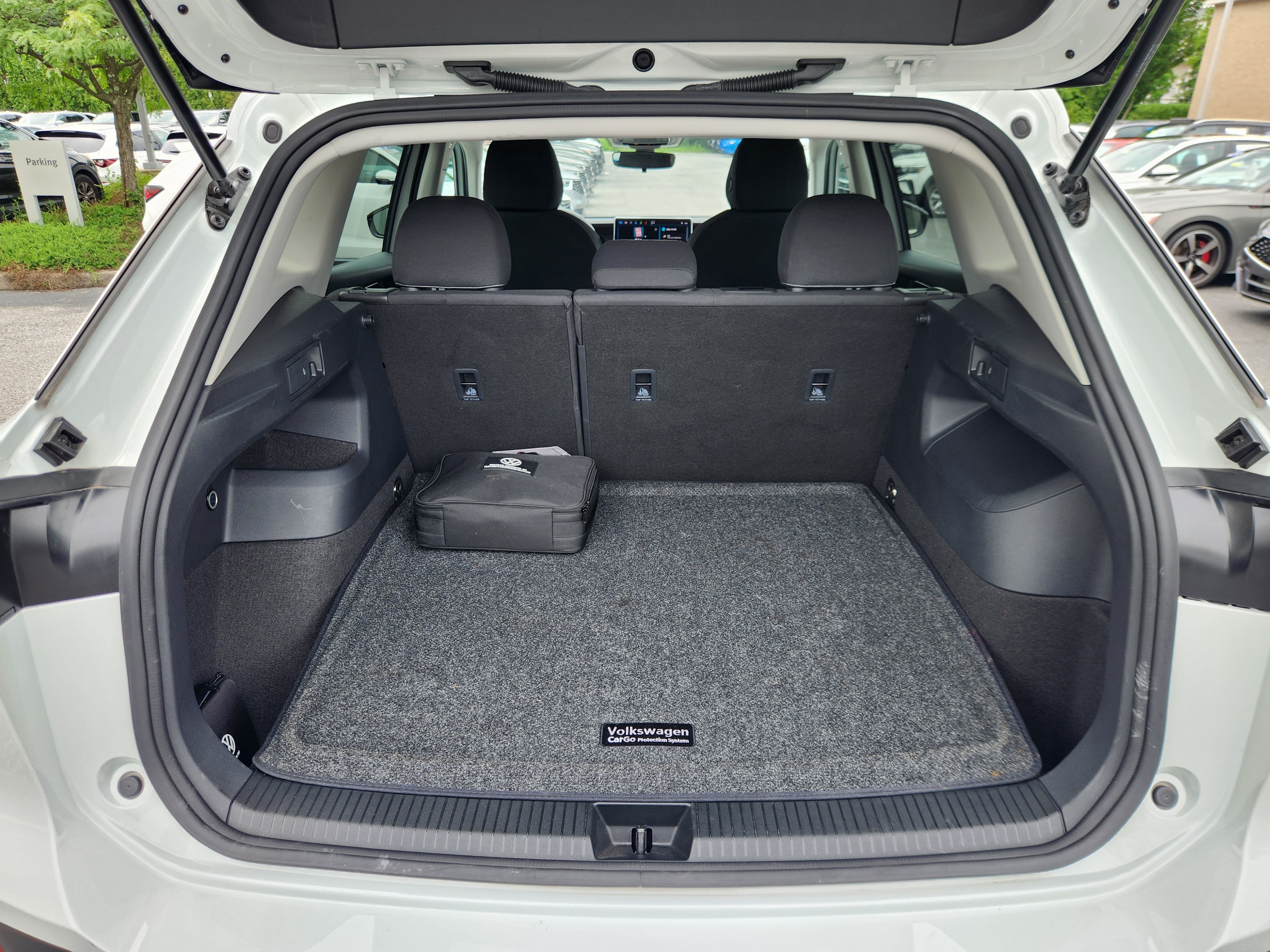 Certified 2025 Volkswagen Tiguan S AWD/4WD image 18