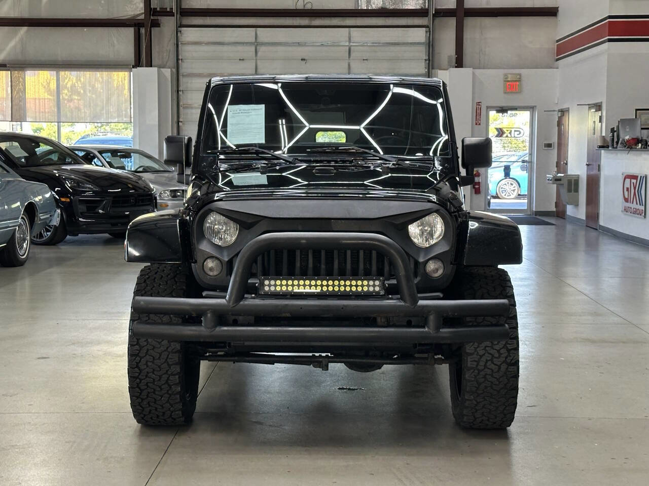 Used 2015 Jeep Wrangler Unlimited Sahara w/ Connectivity Group image 6