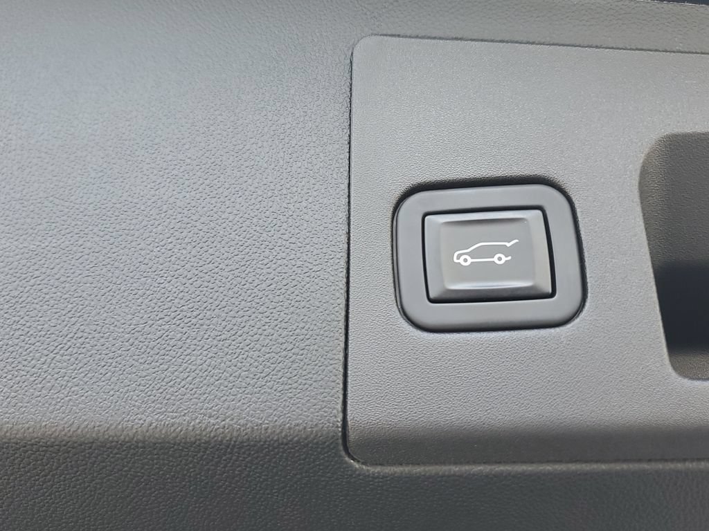 Certified 2022 Cadillac XT5 Sportv w/ Technology Package AWD/4WD image 27