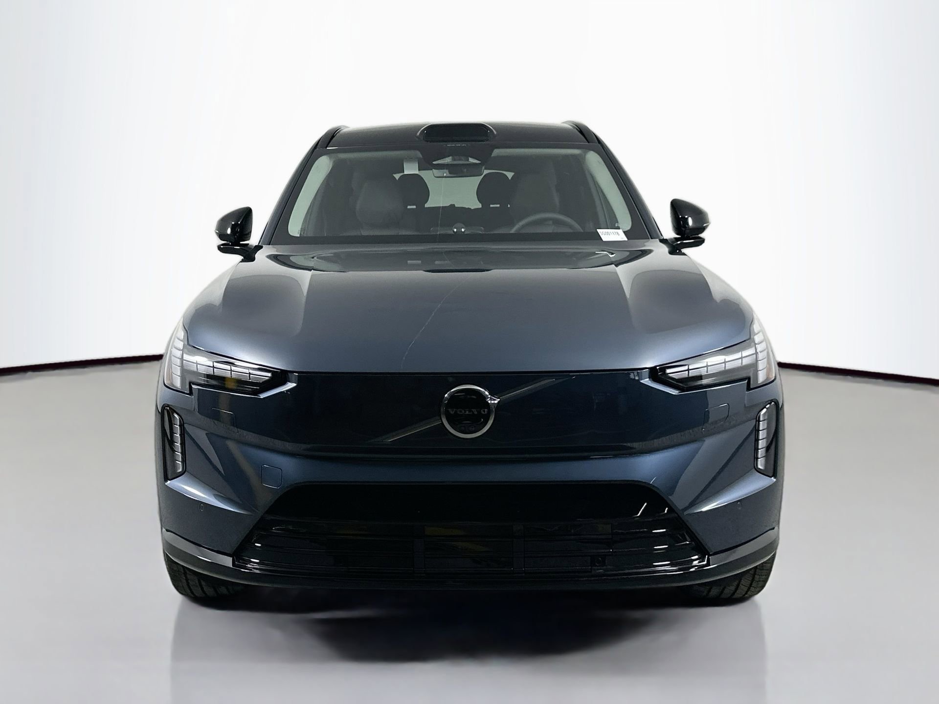 New 2025 Volvo EX90 Ultra AWD/4WD image 2