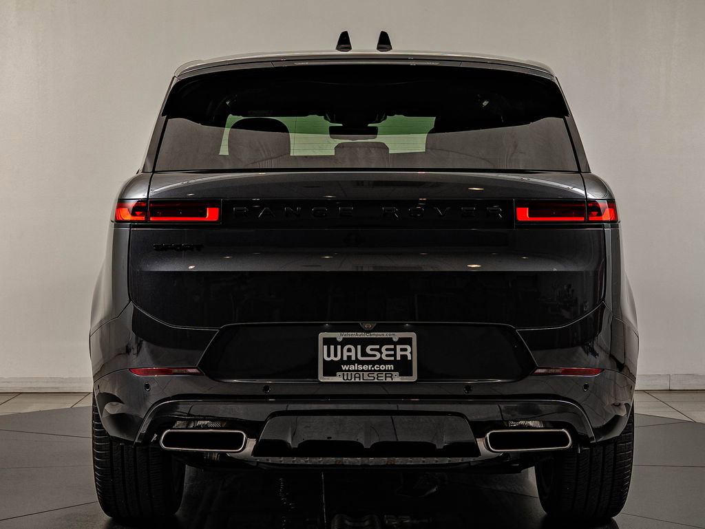 Used 2024 Land Rover Range Rover Sport Dynamic SE AWD/4WD image 6